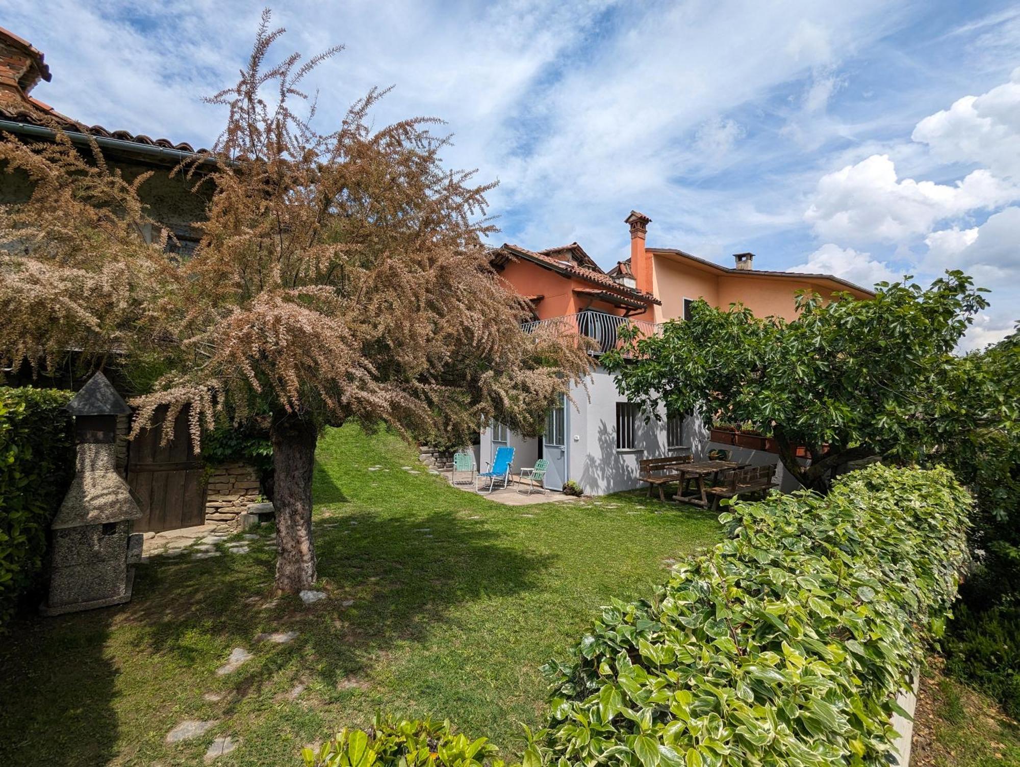 Villa Casa Felice Farigliano Exterior foto