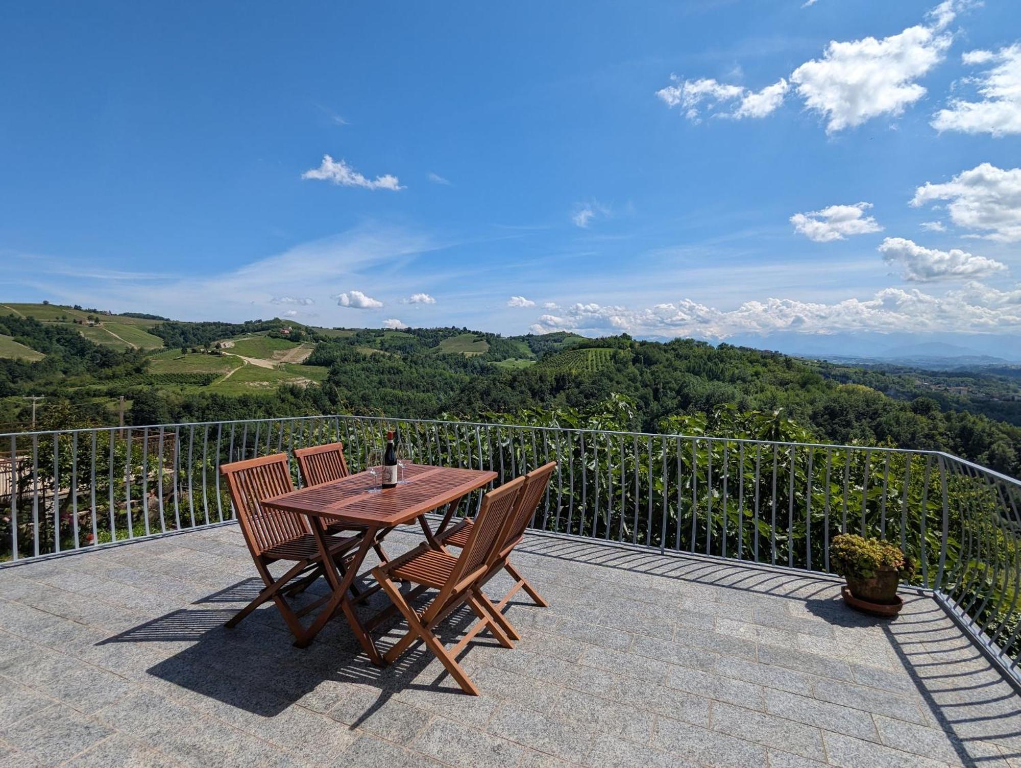 Villa Casa Felice Farigliano Exterior foto